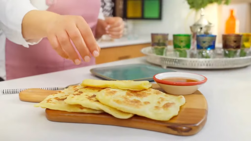 How to Make Moroccan Msemmen (Crepes) in 3 Easy Steps